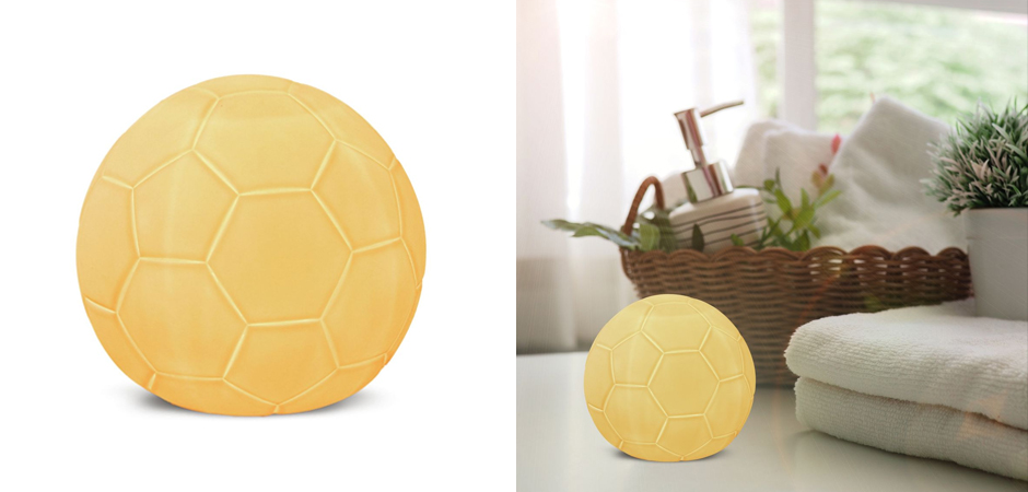 Керамическая настольная лампа Football Керамическая настольная лампа Football - Loft-Concept в Твери