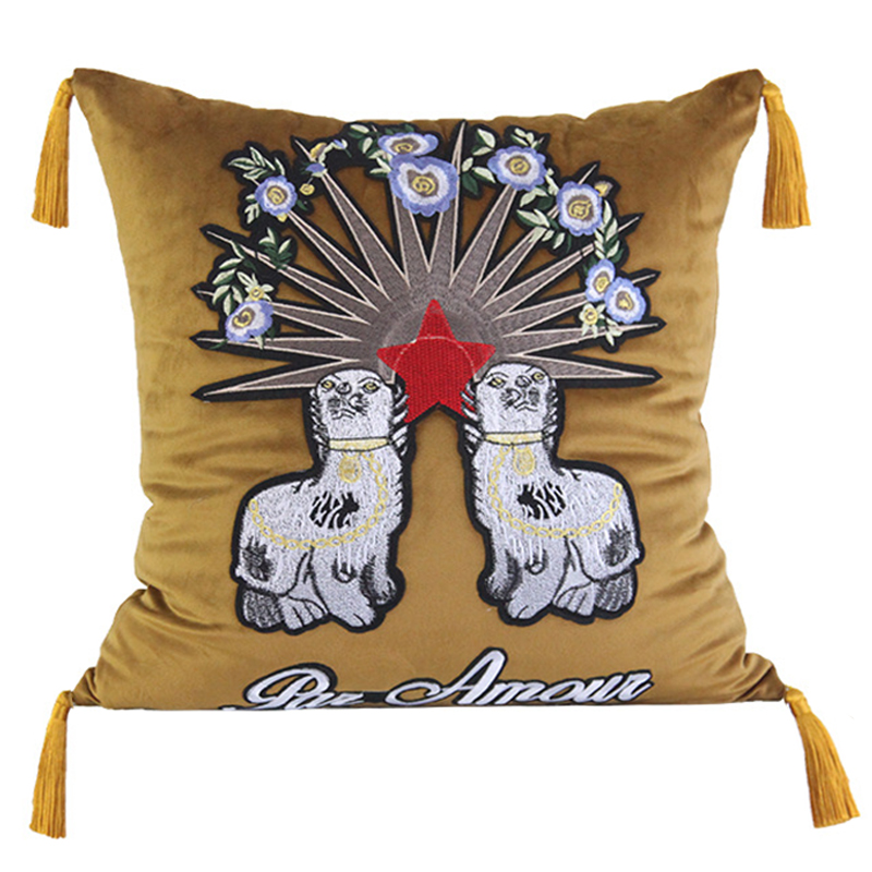 Декоративная подушка с вышивкой Стиль Gucci Two Dogs Cushion Горчичный Золотой Мульти Декоративная подушка с вышивкой Стиль Gucci Two Dogs Cushion Горчичный Золотой Мульти в Твери | Loft Concept