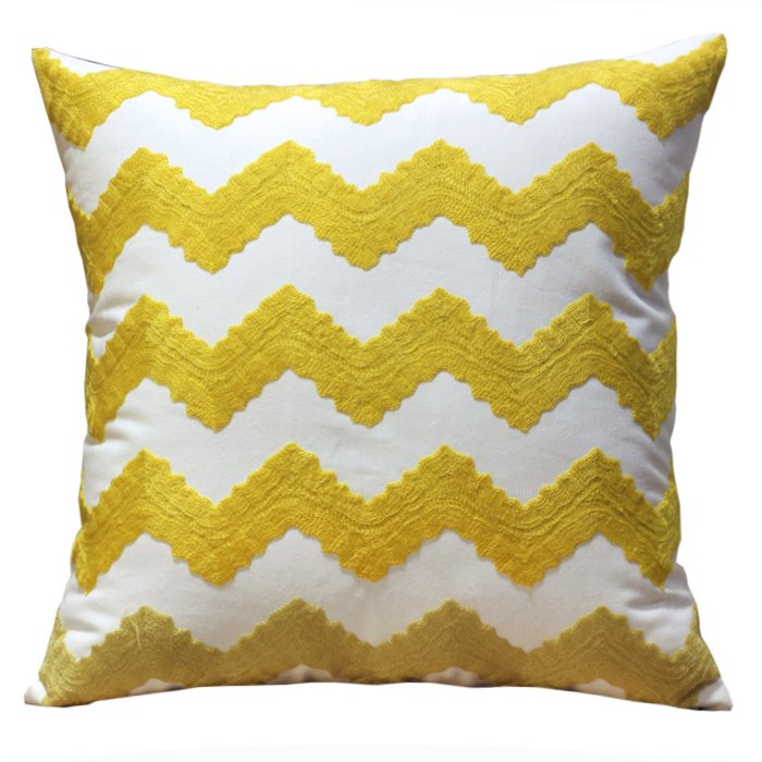 Декоративная подушка Yellow Chevron Декоративная подушка Yellow Chevron в Твери | Loft Concept
