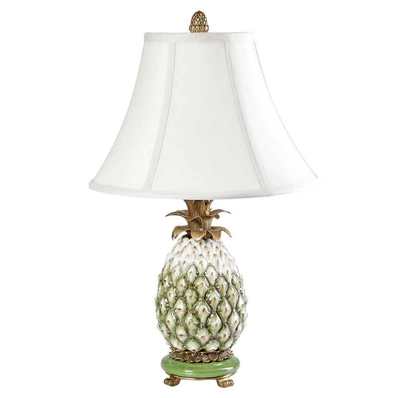Настольная лампа с каркасом и декором в виде ананаса из фарфора и бронзы Pineapple Lamp Белый Зеленый Бронза Настольная лампа с каркасом и декором в виде ананаса из фарфора и бронзы Pineapple Lamp Белый Зеленый Бронза в Твери | Loft Concept