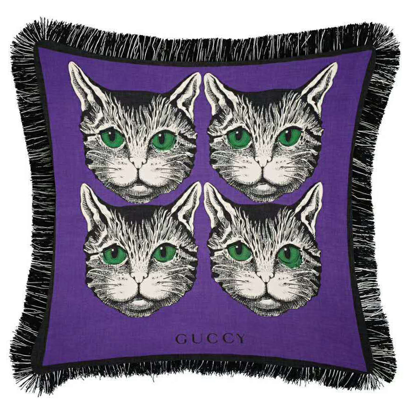 Декоративная подушка с вышивкой Cтиль Gucci Four Cats Violet Фиолетовый Зеленый Черно-белый Декоративная подушка с вышивкой Cтиль Gucci Four Cats Violet Фиолетовый Зеленый Черно-белый в Твери | Loft Concept