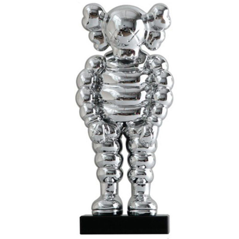 Статуэтка KAWS Bowed Down Silver on stand Серебряный Статуэтка KAWS Bowed Down Silver on stand Серебряный в Твери | Loft Concept