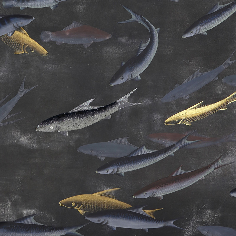 Обои ручная роспись Fishes Colourway SC-125 on Tarnished Silver gilded silk with pearlescent antiquing Обои ручная роспись Fishes Colourway SC-125 on Tarnished Silver gilded silk with pearlescent antiquing в Твери | Loft Concept