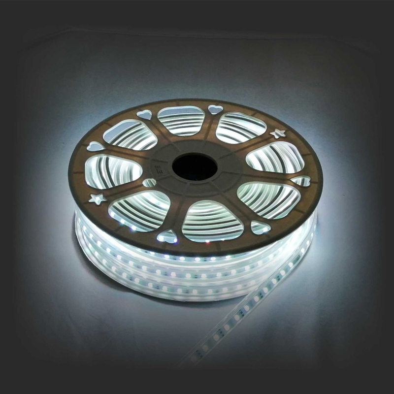 Светодиодная влагозащищенная лента 12W/m 60LED/m 5050SMD разноцветная 15M Белый Светодиодная влагозащищенная лента 12W/m 60LED/m 5050SMD разноцветная 15M Белый в Твери | Loft Concept