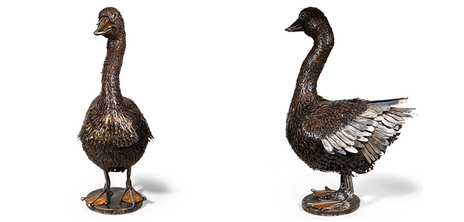 Статуэтка из стали Гусь - фото