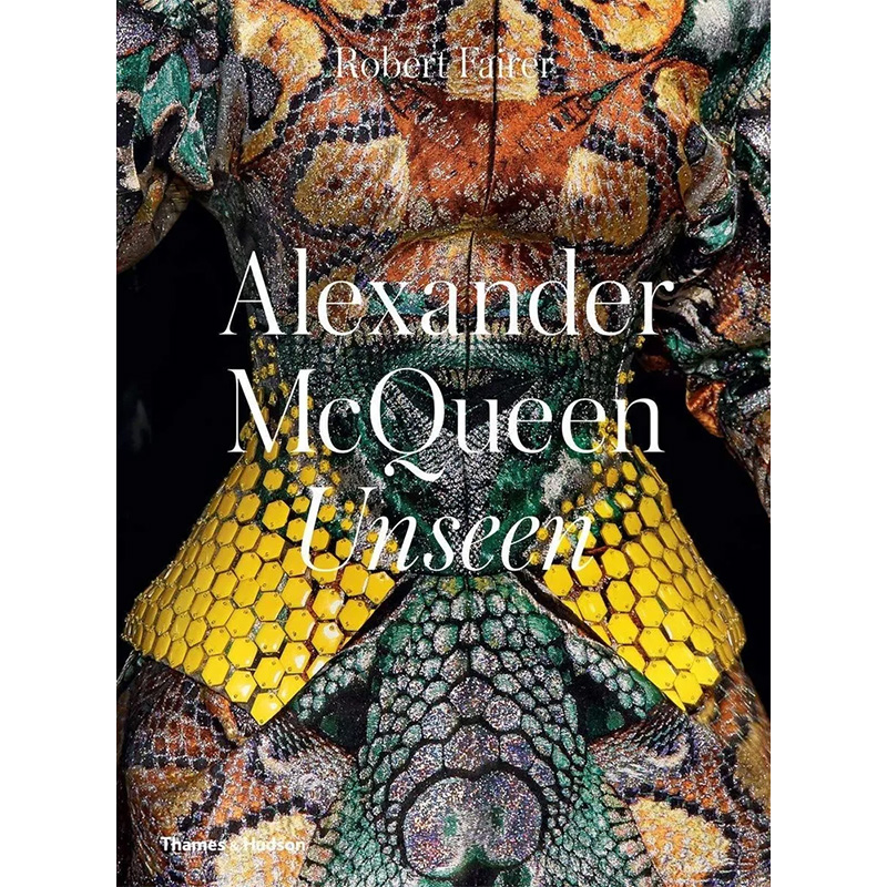 Alexander McQueen: Unseen Желтый Зеленый Коричневый Alexander McQueen: Unseen Желтый Зеленый Коричневый в Твери | Loft Concept