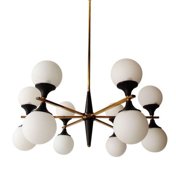 Люстра Ball Valley Arredoluce Chandelier Белый Латунь Черный Люстра Ball Valley Arredoluce Chandelier Белый Латунь Черный в Твери | Loft Concept