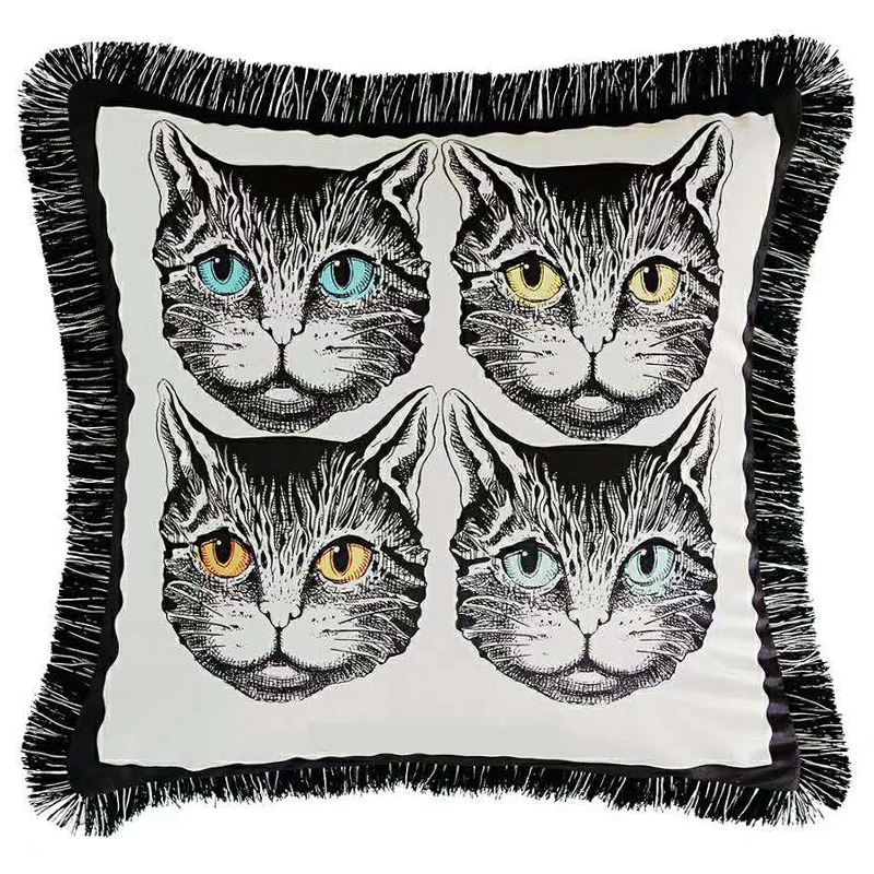 Декоративная подушка с вышивкой Cтиль Gucci Four Cats White Черно-белый Декоративная подушка с вышивкой Cтиль Gucci Four Cats White Черно-белый в Твери | Loft Concept