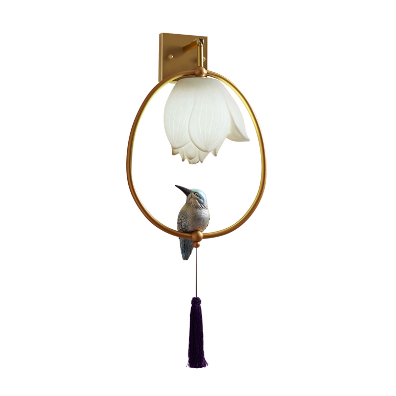 Бра White Flower and bird Sconce Глянцевое золото Белый Синий Бра White Flower and bird Sconce Глянцевое золото Белый Синий в Твери | Loft Concept