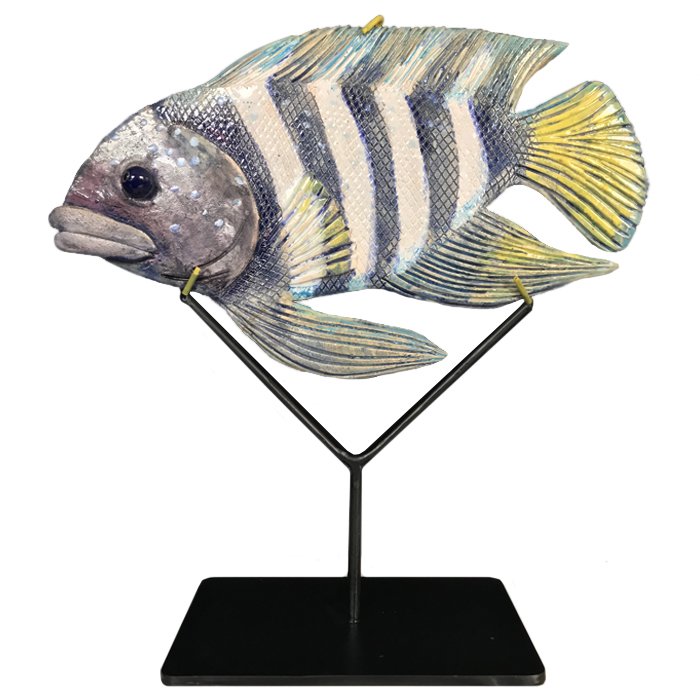Статуэтка на подставке Striped Fish Серый Черный Белый Статуэтка на подставке Striped Fish Серый Черный Белый в Твери | Loft Concept