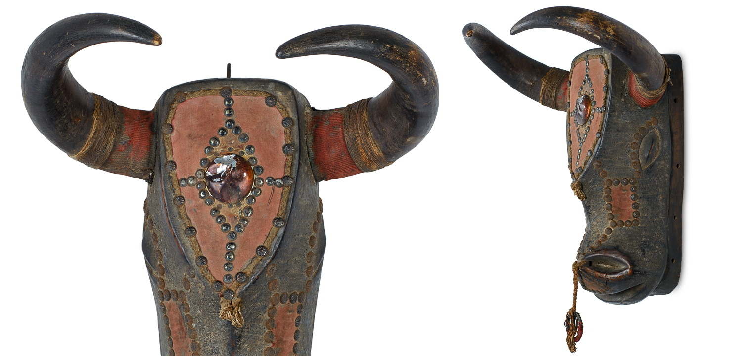 Антикварная маска быка Танзания - фото