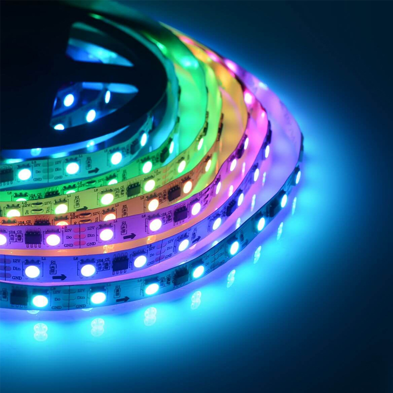 Комплект цифровой светодиодной ленты 14,4W/m 60Led/m 5050SMD разноцветная 5M Белый Комплект цифровой светодиодной ленты 14,4W/m 60Led/m 5050SMD разноцветная 5M Белый в Твери | Loft Concept