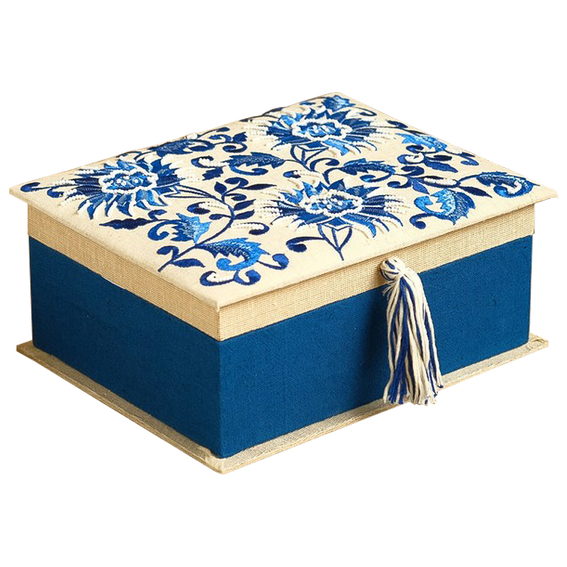 Шкатулка с вышивкой Blue Flowers Beads Embroidery Box Бежевый Синий Голубой в Твери | Loft Concept 
