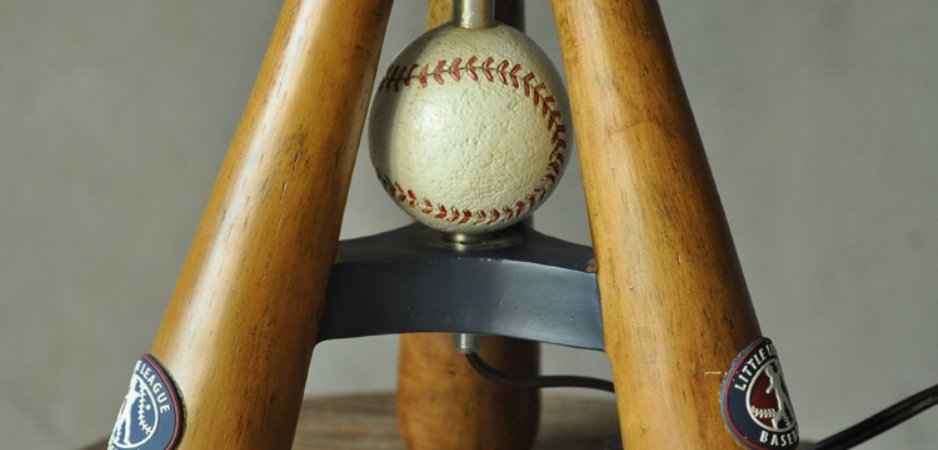 Настольная лампа Baseball vintage Настольная лампа Baseball vintage - Loft-Concept в Твери