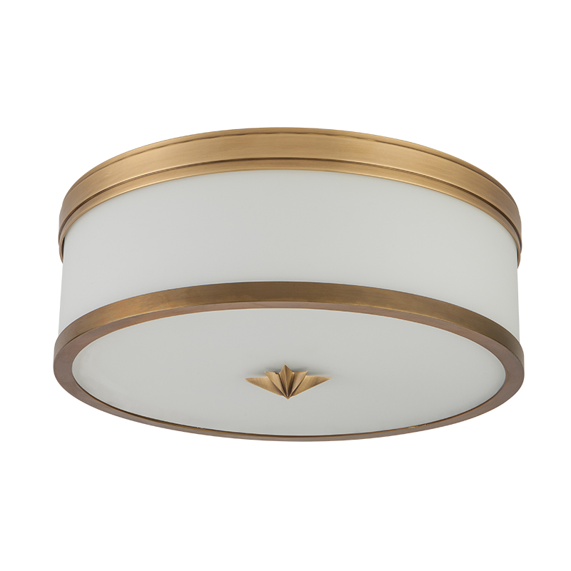 Потолочный светильник Imher Ceiling Lamp Латунь Белое матовое стекло Потолочный светильник Imher Ceiling Lamp Латунь Белое матовое стекло в Твери | Loft Concept