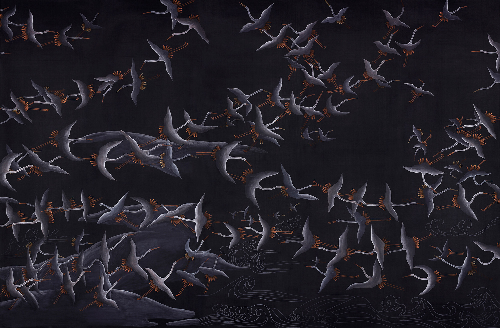 Обои ручная роспись Cranes Scroll Limewash on Pitch dyed silk Обои ручная роспись Cranes Scroll Limewash on Pitch dyed silk - постер Loft-Concept в Твери