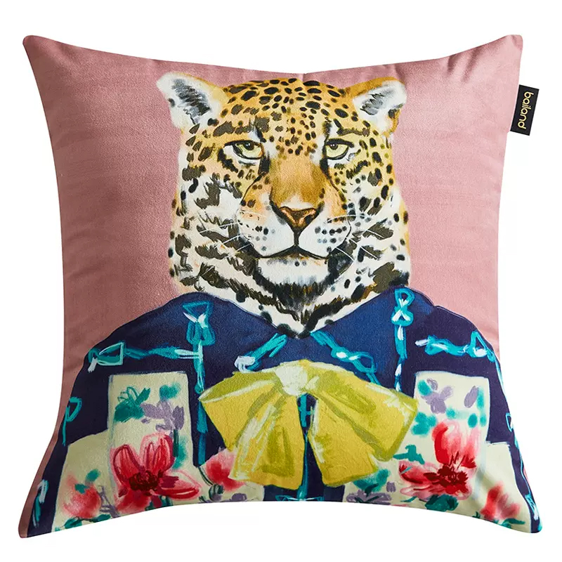 Декоративная подушка Стиль Gucci Leopard Fashion Animals Cushion Pink Розовый Мульти Декоративная подушка Стиль Gucci Leopard Fashion Animals Cushion Pink Розовый Мульти в Твери | Loft Concept