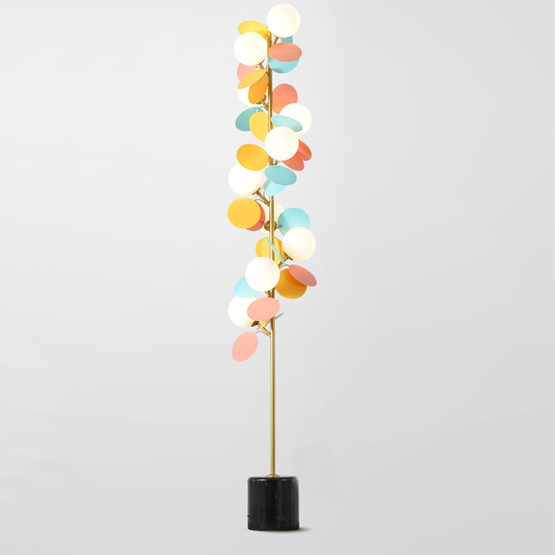 Торшер MATISSE Floor Lamp multi Белое матовое стекло Золотой Черный Мульти Торшер MATISSE Floor Lamp multi Белое матовое стекло Золотой Черный Мульти в Твери | Loft Concept