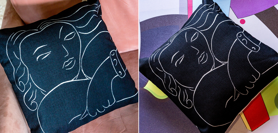 Декоративная подушка White Silhouette Pasiphae Pillow Декоративная подушка White Silhouette Pasiphae Pillow - Loft-Concept в Твери