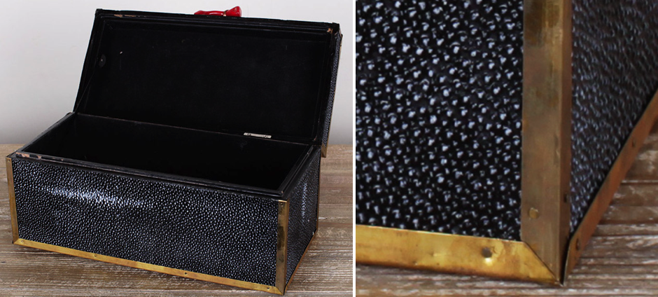 Шкатулка из ската Black Caviar Red Coral Шкатулка из ската Black Caviar Red Coral - Loft-Concept в Твери