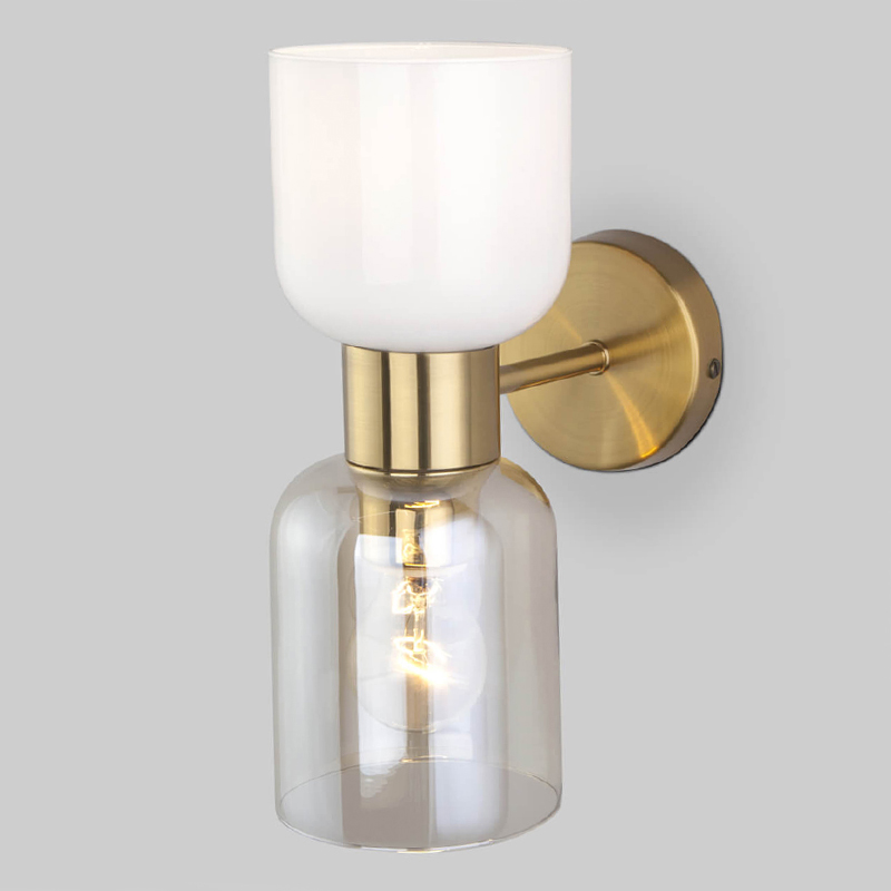 Бра Light maker studio Sconce white and smok brass Латунь Стекло Смок Белый в Твери | Loft Concept 