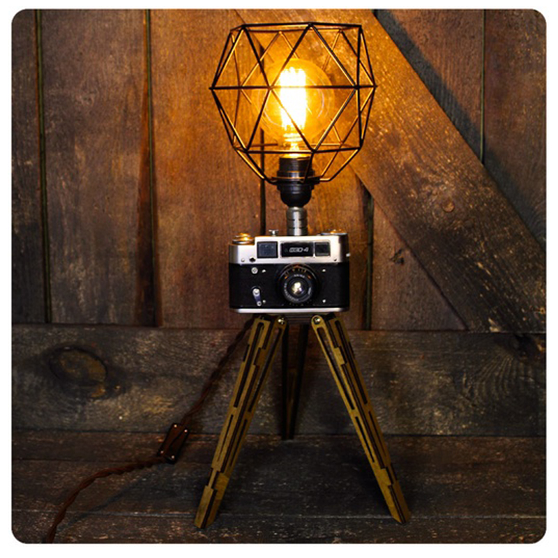 Настольная лампа Retro Camera Черный Настольная лампа Retro Camera Черный в Твери | Loft Concept