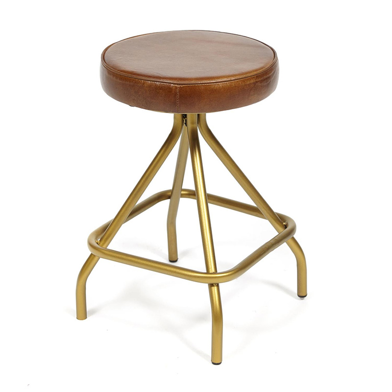 Стул из кожи буйвола Industrial leather stool Коричневый Латунь Стул из кожи буйвола Industrial leather stool Коричневый Латунь в Твери | Loft Concept