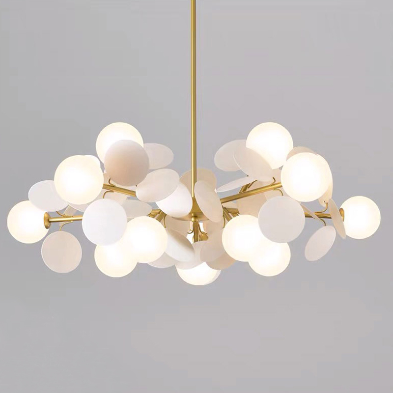Люстра MATISSE Chandelier white Золотой Белый Люстра MATISSE Chandelier white Золотой Белый в Твери | Loft Concept