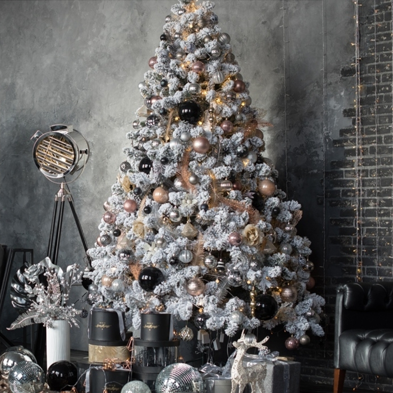 Елка Дизайнерская Украшенная Черным и Золотым декором Christmas tree Black and Gold Золотой Белый Черный Елка Дизайнерская Украшенная Черным и Золотым декором Christmas tree Black and Gold Золотой Белый Черный в Твери | Loft Concept