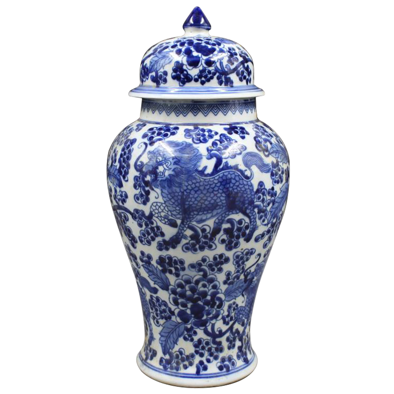 Ваза с крышкой Ceramic Oriental Blue Ornament Dragon Vase Белый Синий Ваза с крышкой Ceramic Oriental Blue Ornament Dragon Vase Белый Синий в Твери | Loft Concept