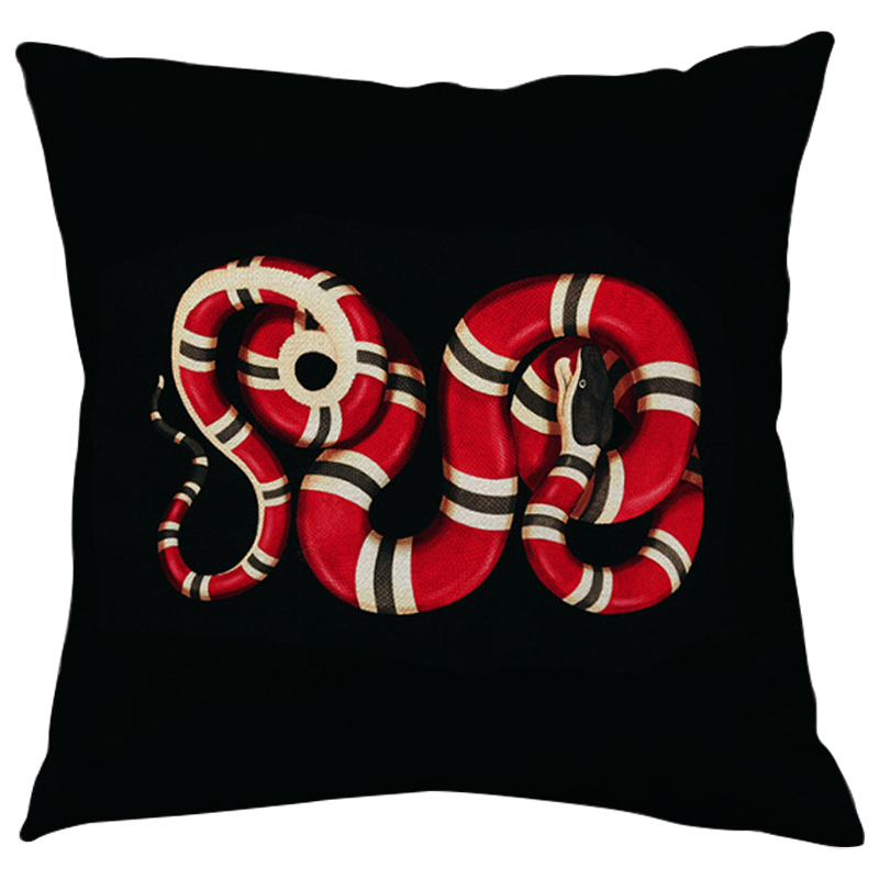 Декоративная подушка Стиль Gucci Micrurus Snake Black Черный Красный Бежевый Декоративная подушка Стиль Gucci Micrurus Snake Black Черный Красный Бежевый в Твери | Loft Concept