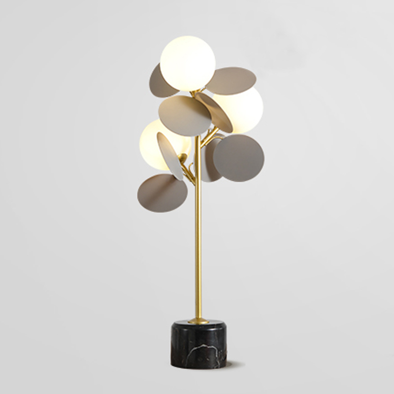 Настольная лампа MATISSE Table Lamp Белое матовое стекло Белый Золотой Черный Мокко Настольная лампа MATISSE Table Lamp Белое матовое стекло Белый Золотой Черный Мокко в Твери | Loft Concept