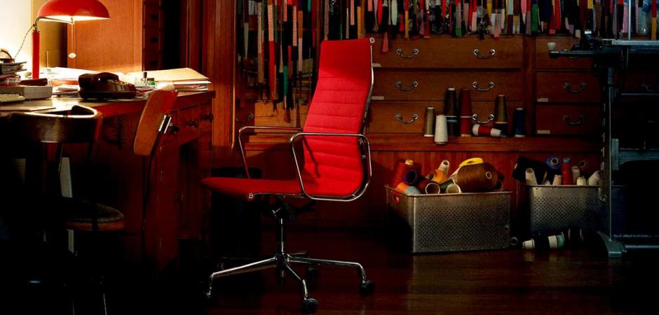 Кресло Aluminum Group Executive Chair Кресло Aluminum Group Executive Chair - Loft-Concept в Твери