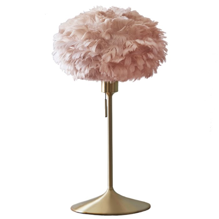 Настольная лампа из перьев Plumage Pink Розовый пастельный Белый Латунь Настольная лампа из перьев Plumage Pink Розовый пастельный Белый Латунь в Твери | Loft Concept