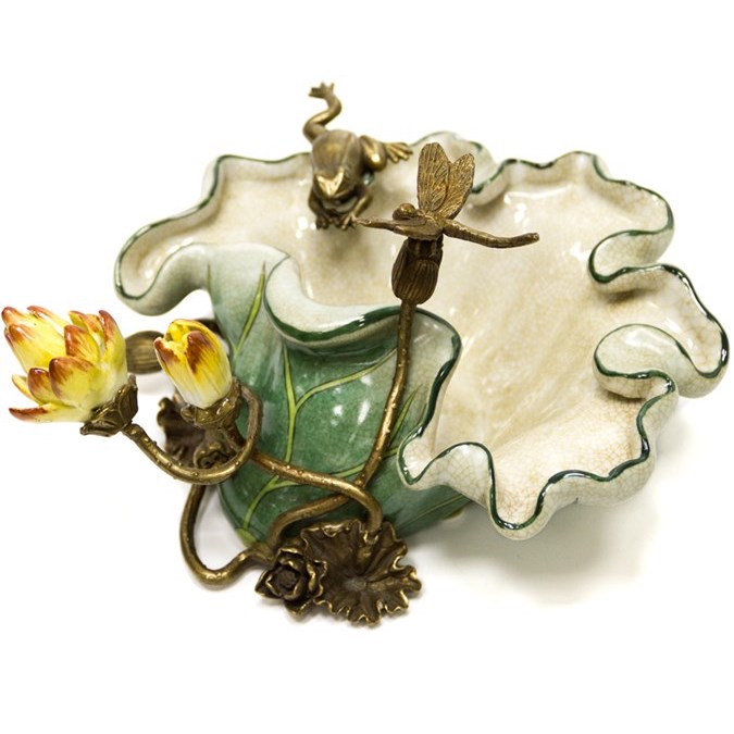 Чаша Water Lily Bowl Зеленый Бронза Белый Чаша Water Lily Bowl Зеленый Бронза Белый в Твери | Loft Concept