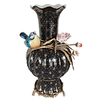 Ваза черная фарфоровая с  узором и бронзовым декором в виде веток с фарфоровой птичкой и цветами Eden Garden варинант исполнения - 1 | Loft Concept в Твери