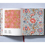 Подарочная  Книга для дизайнеров The Book of Printed Fabrics. 16th - today XXL варинант исполнения - 8 | Loft Concept в Твери
