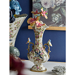 Ваза белого цвета из фарфора с цветочным рисунком и бронзовыми ручками с фигурками птиц Eden Garden porcelain and bronze варинант исполнения - 2 | Loft Concept в Твери