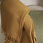 Плед из шерсти цвета охры с бахарамой Waffle Comfort варинант исполнения - 4 | Loft Concept в Твери