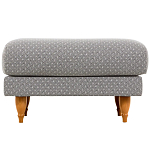 Мягкий пуф на деревянных ножках Garner Pouf Light варинант исполнения - 2 | Loft Concept в Твери