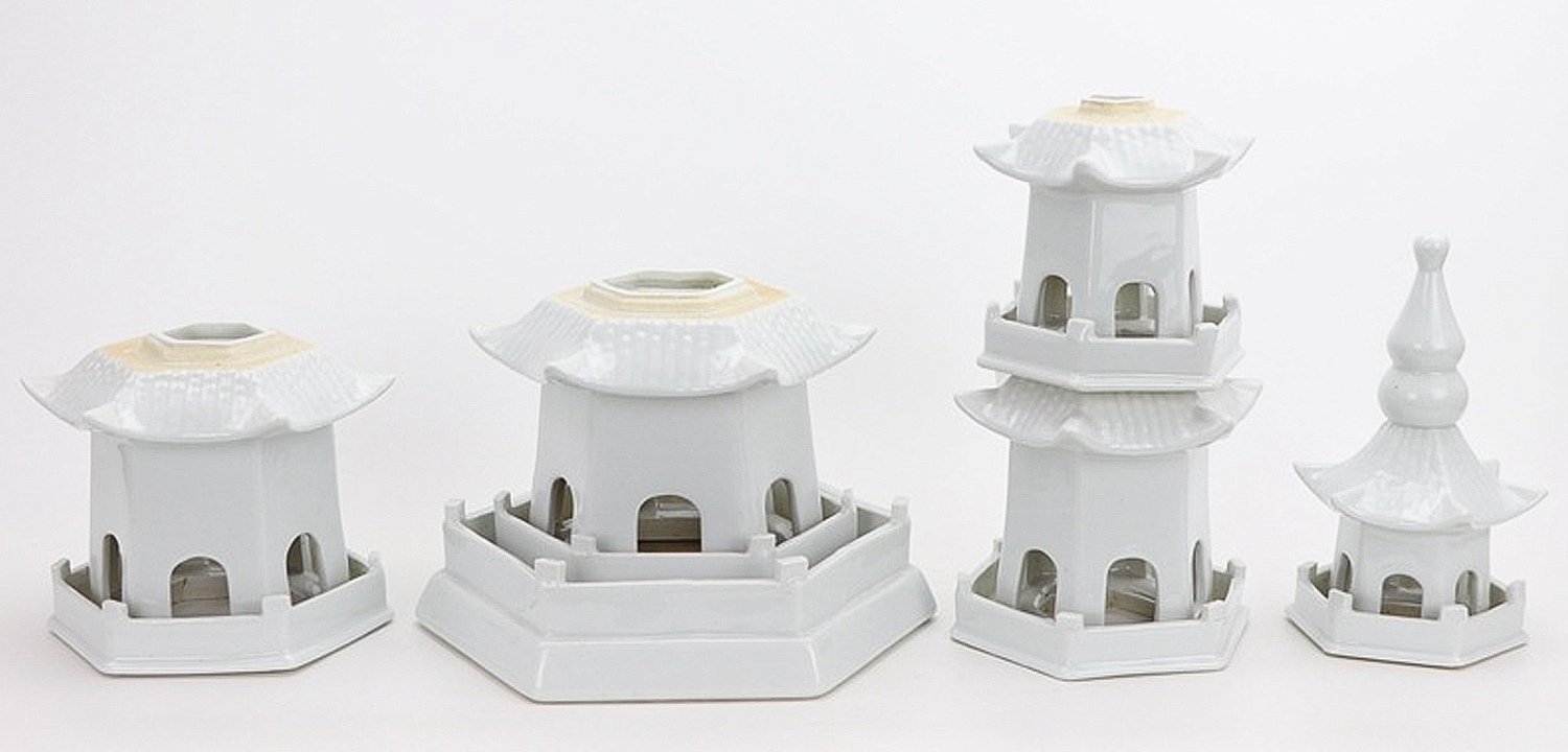 Статуэтка Ceramic Pagoda white Статуэтка Ceramic Pagoda white - Loft-Concept в Твери