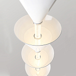 Подвесной светильник светодиодный в виде ряда белых металлических конусов  Herringbone варинант исполнения - 5 | Loft Concept в Твери