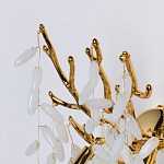 Бра золотого цвета с ветвями и белыми овальными стеклянными подвесками Droplet Chandelier варинант исполнения - 4 | Loft Concept в Твери