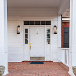 Настенный фонарь цилиндрической формы с рифленым стеклом в золотом каркасе на черном прямоугольном основании Eurofase варинант исполнения - 8 | Loft Concept в Твери