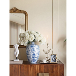 Ваза фарфоровая с узким горлышком и синими цветочными мотивами Independence варинант исполнения - 5 | Loft Concept в Твери