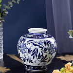 Ваза округлой формы с бело-синим цветочным орнаментом Blue & White Ornament  варинант исполнения - 1 | Loft Concept в Твери