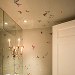 Обои ручная роспись Butterflies Icarus on Rose Shadow metallic silk варинант исполнения - 1 | Loft Concept в Твери