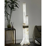 Торшер геометрический с тремя мраморными плафонами Marble Tripod варинант исполнения - 7 | Loft Concept в Твери