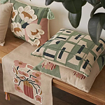 Подушка декоративная зеленого цвета с геометрическим рисунком Divine Abstractions варинант исполнения - 7 | Loft Concept в Твери