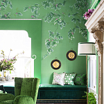 Обои ручная роспись Silk Tree Colourway SC-92 on Emerald Green dyed silk варинант исполнения - 2 | Loft Concept в Твери